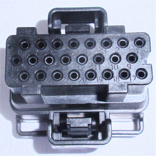ECM/PCM 555 Connector Type B